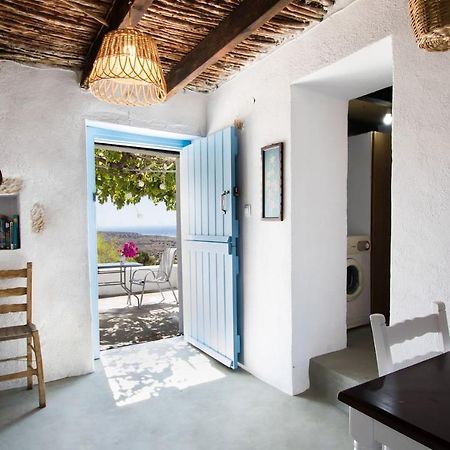 Vatha Traditional Cottage With A View Menetai Exterior photo