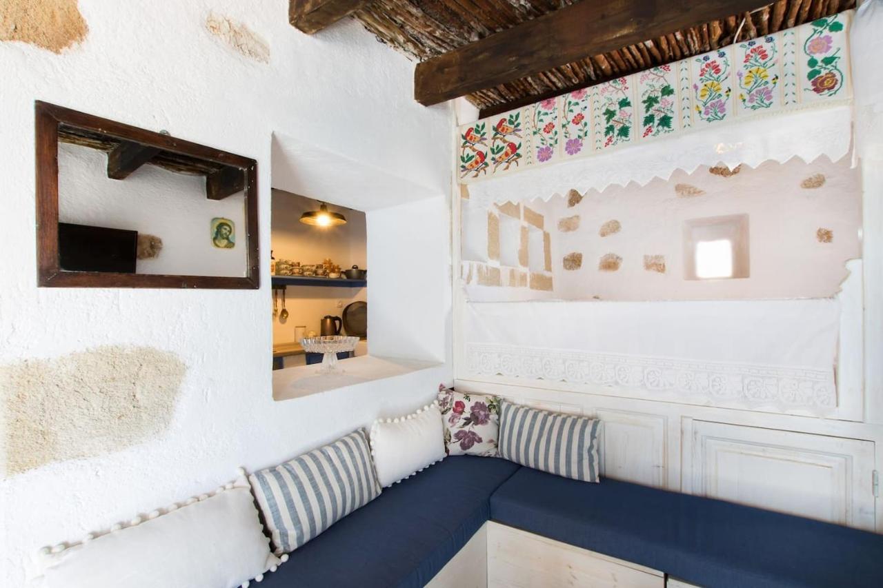 Vatha Traditional Cottage With A View Menetai Exterior photo